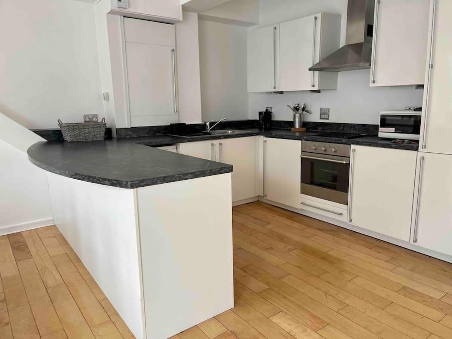 Shad Thames By Condokeeper Apartment *