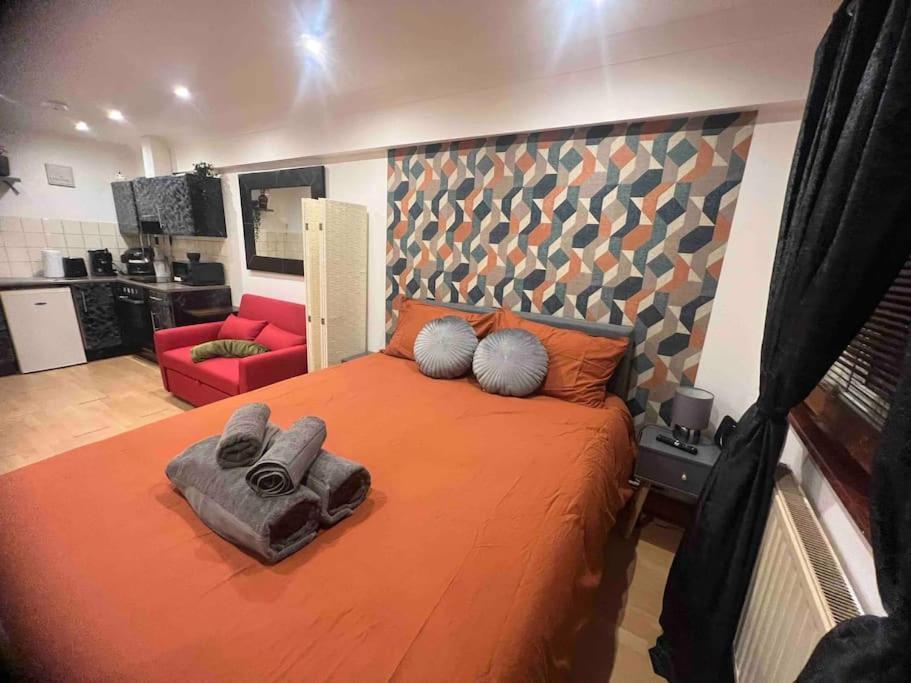Leilighet Nice Studioflat In London