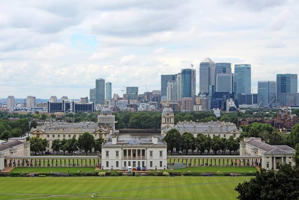 Immaculate 2br Flat, Greenwich, 2 Min Maze Hill St Appartement *