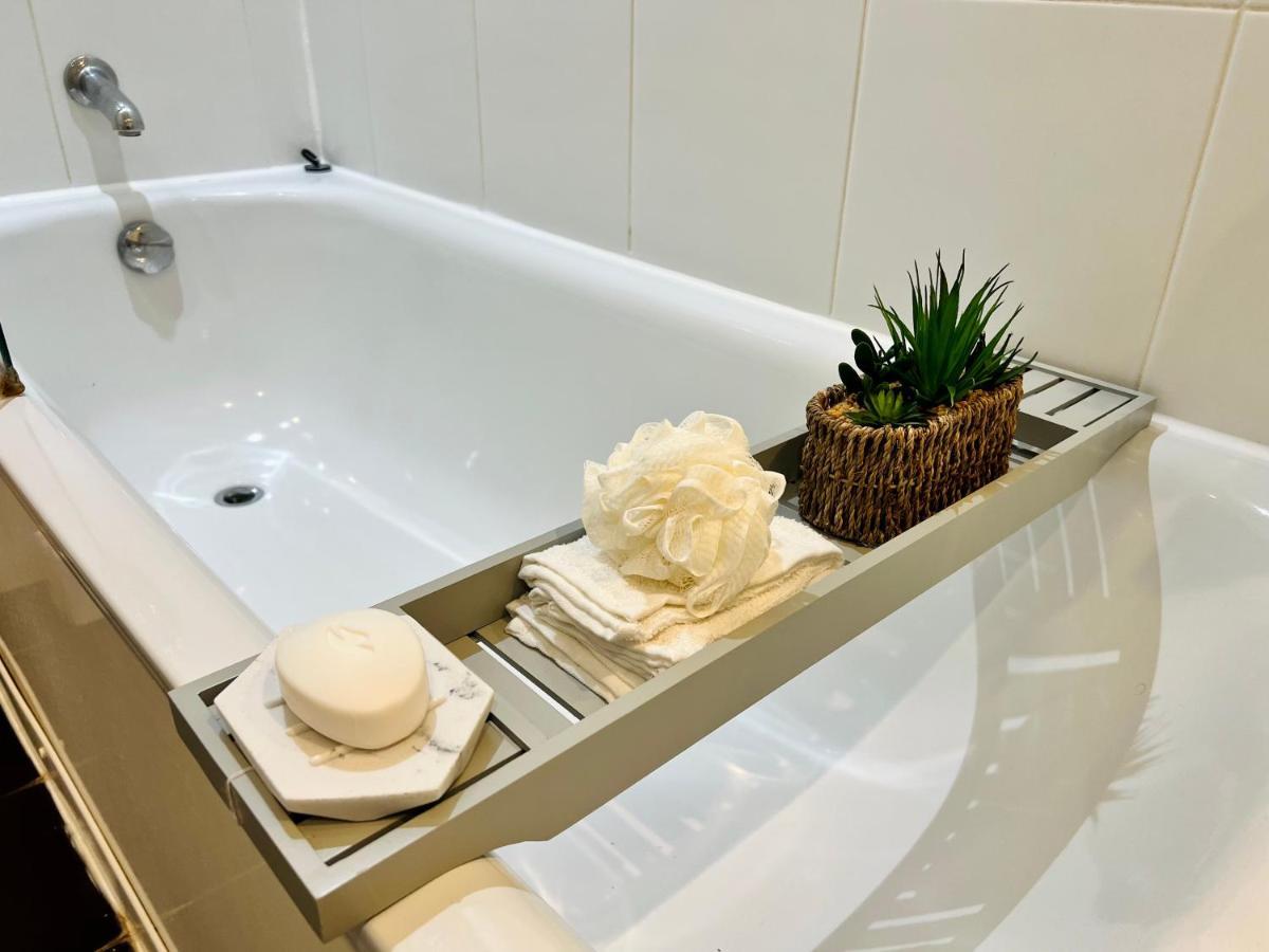Leilighet Canary Luxury Modern 1 Bedroom London