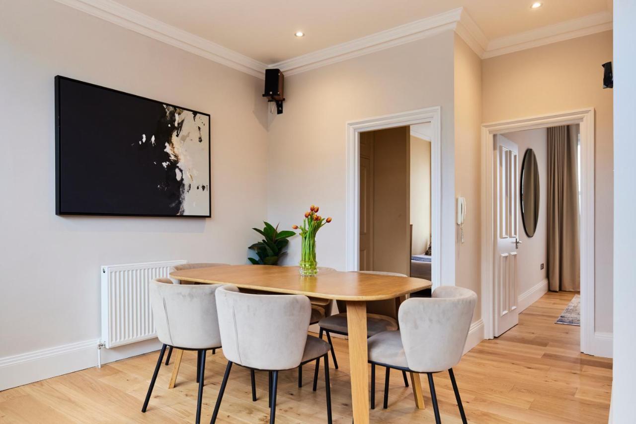 The Earl's Court Space - Modern 2bdr Flat With Terrace + Parking Apartment *