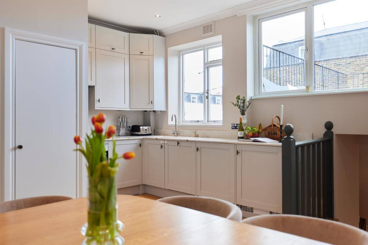 The Earl's Court Space - Modern 2bdr Flat With Terrace + Parking Apartment *