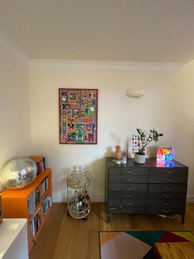 Lejlighed Chic Victorian Flat In Private Estate - Mile End!