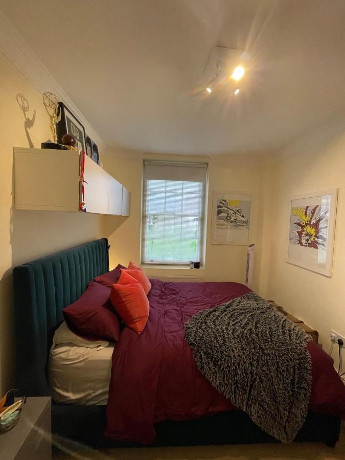 Lejlighed Chic Victorian Flat In Private Estate - Mile End! *