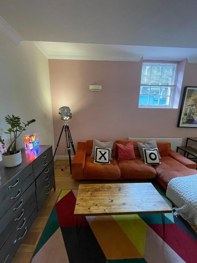 Lejlighed Chic Victorian Flat In Private Estate - Mile End!