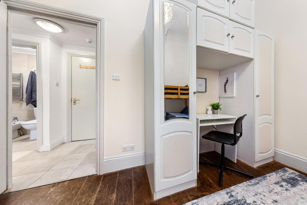 Bayswater Apartment *