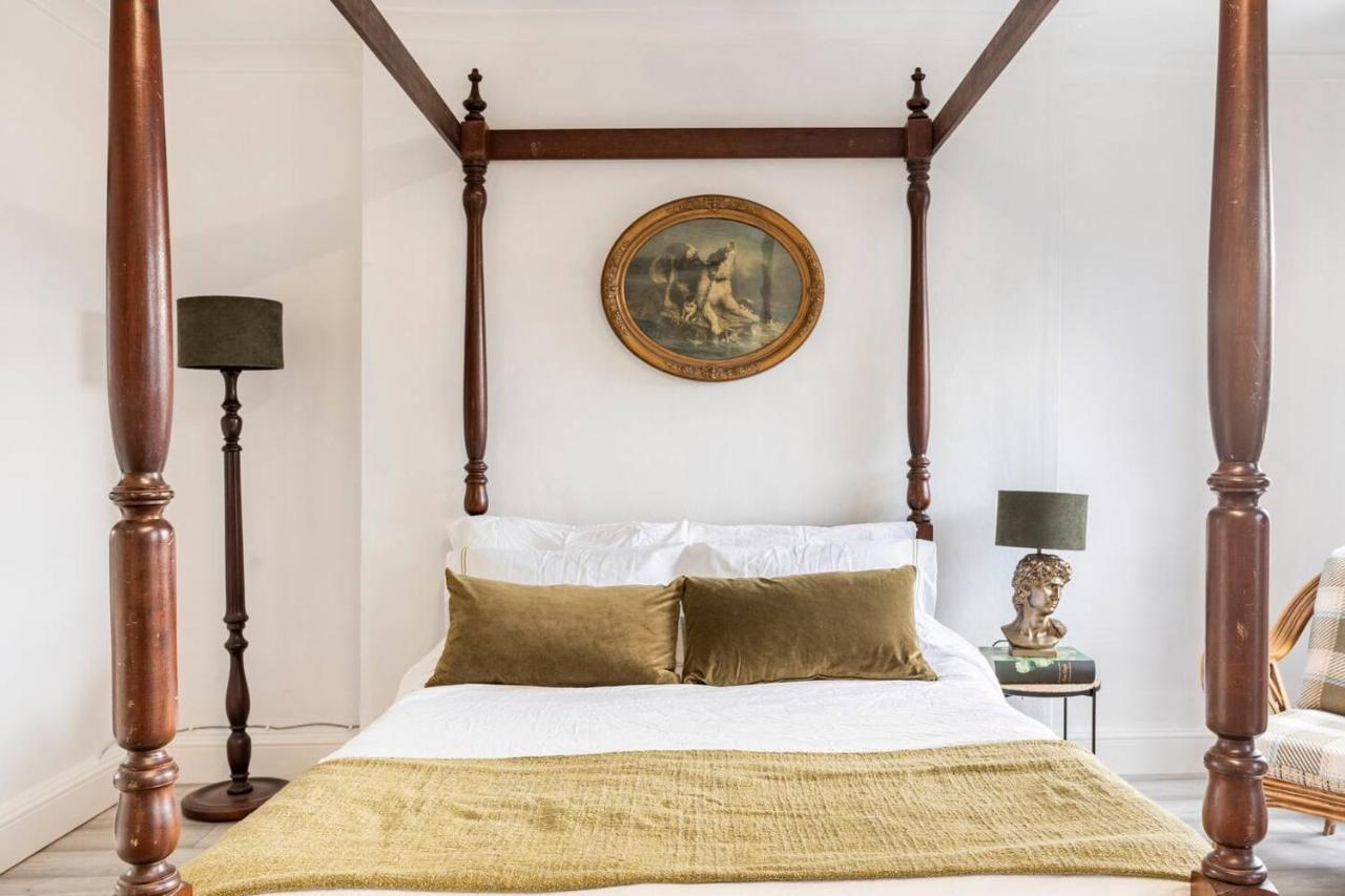 Appartement Victorian Style W/ Four-poster Bed In Camden Town *