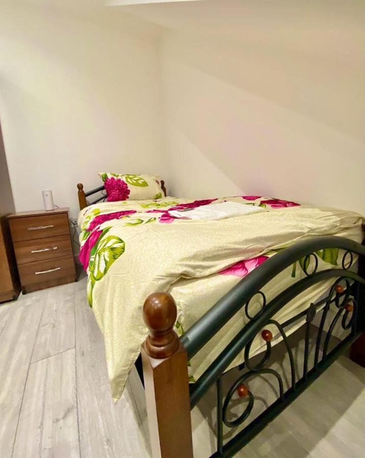 Lovely One Bed In