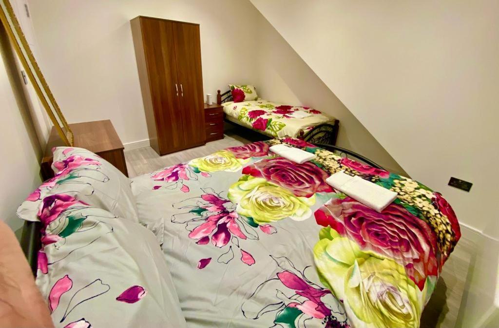 Lovely One Bed In Apartment London