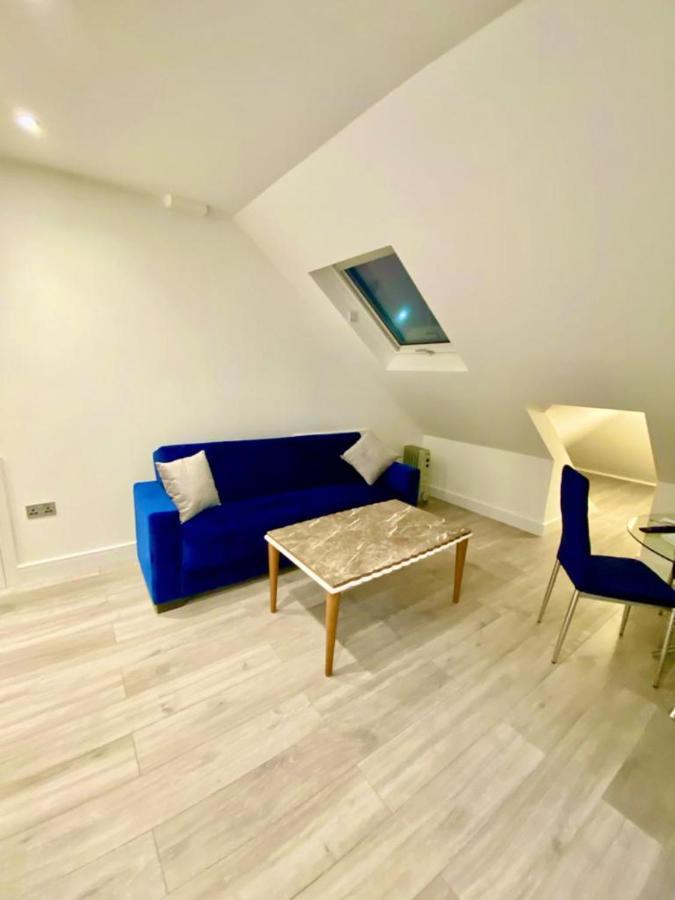 Apartment Lovely One Bed In London