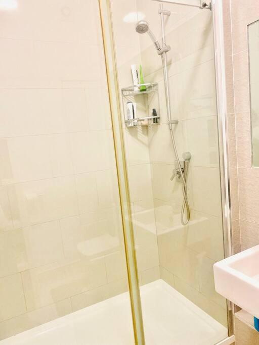 Appartement Chic In Leicester Sqaure!