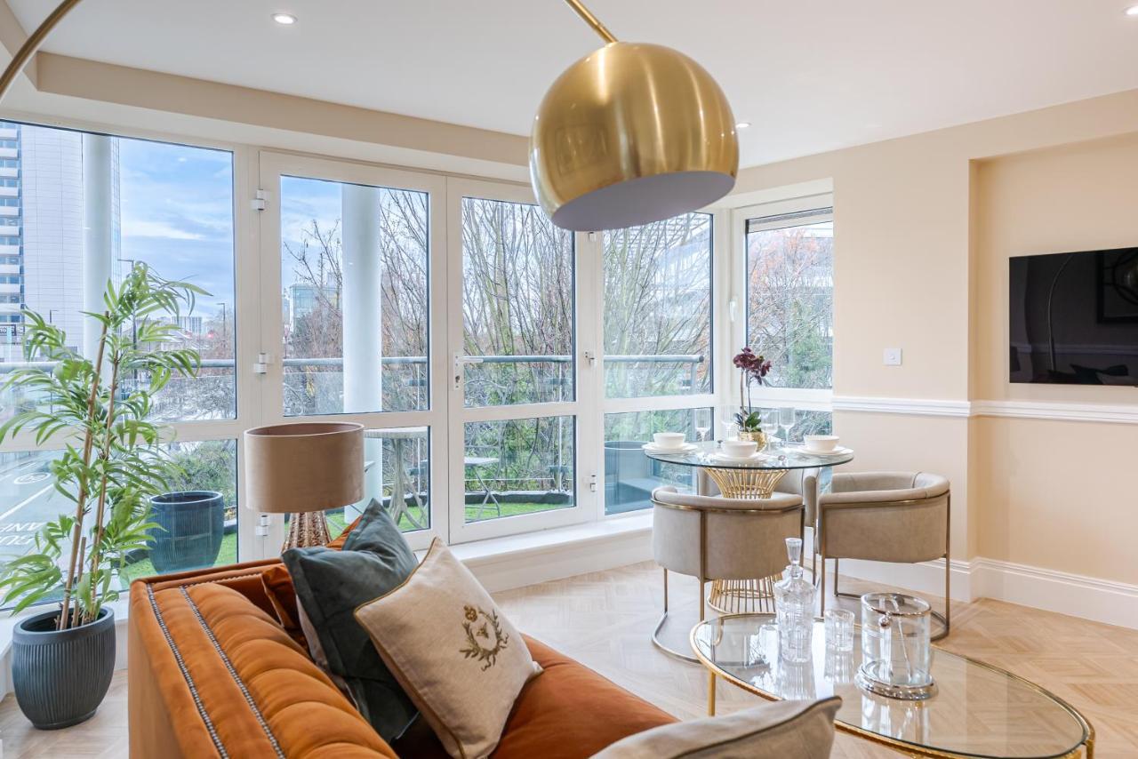 Experience Chiswick In Comfort 2Bd Flat With Ac And Modern Design