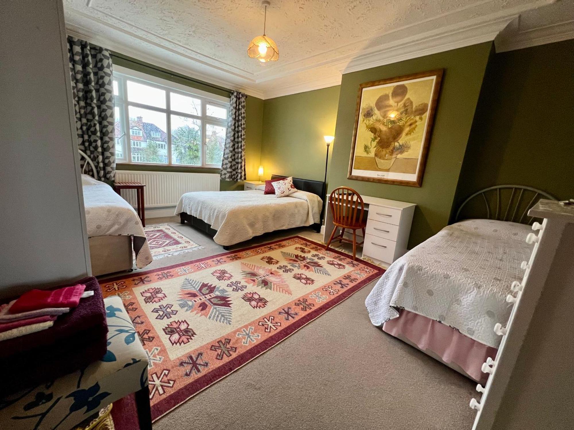 Saint Gabriel'S Road Guesthouse London