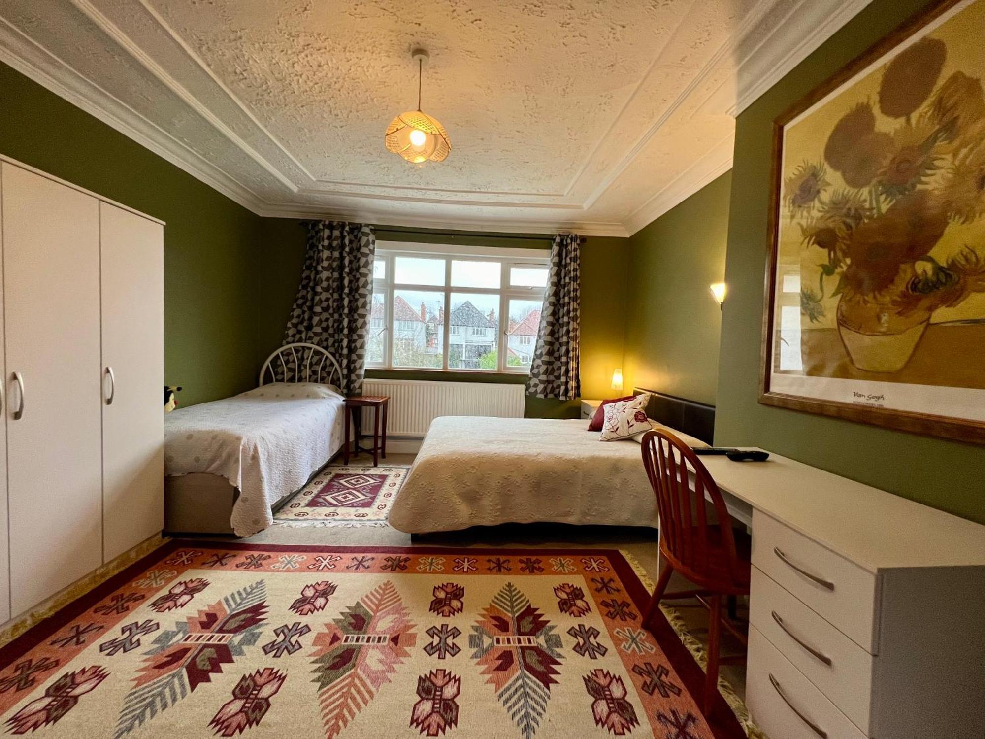 Saint Gabriel'S Road Guesthouse Guest house