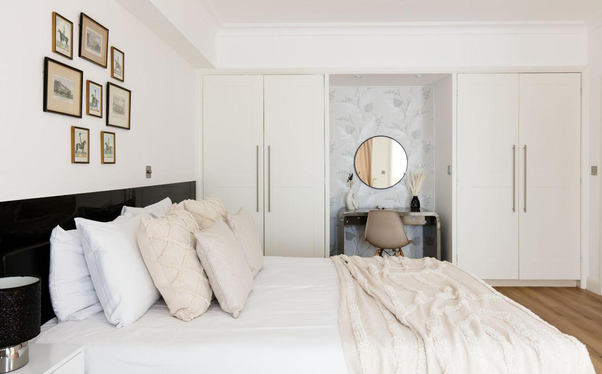 Vakantiehuis Spacious Quiet 4bedrooms 6beds House With Private Garage 5min Walk To Paddington Station Londen