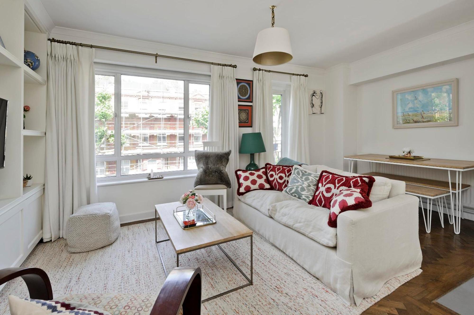 Elegant 3 Bed Flat Earls Court * London