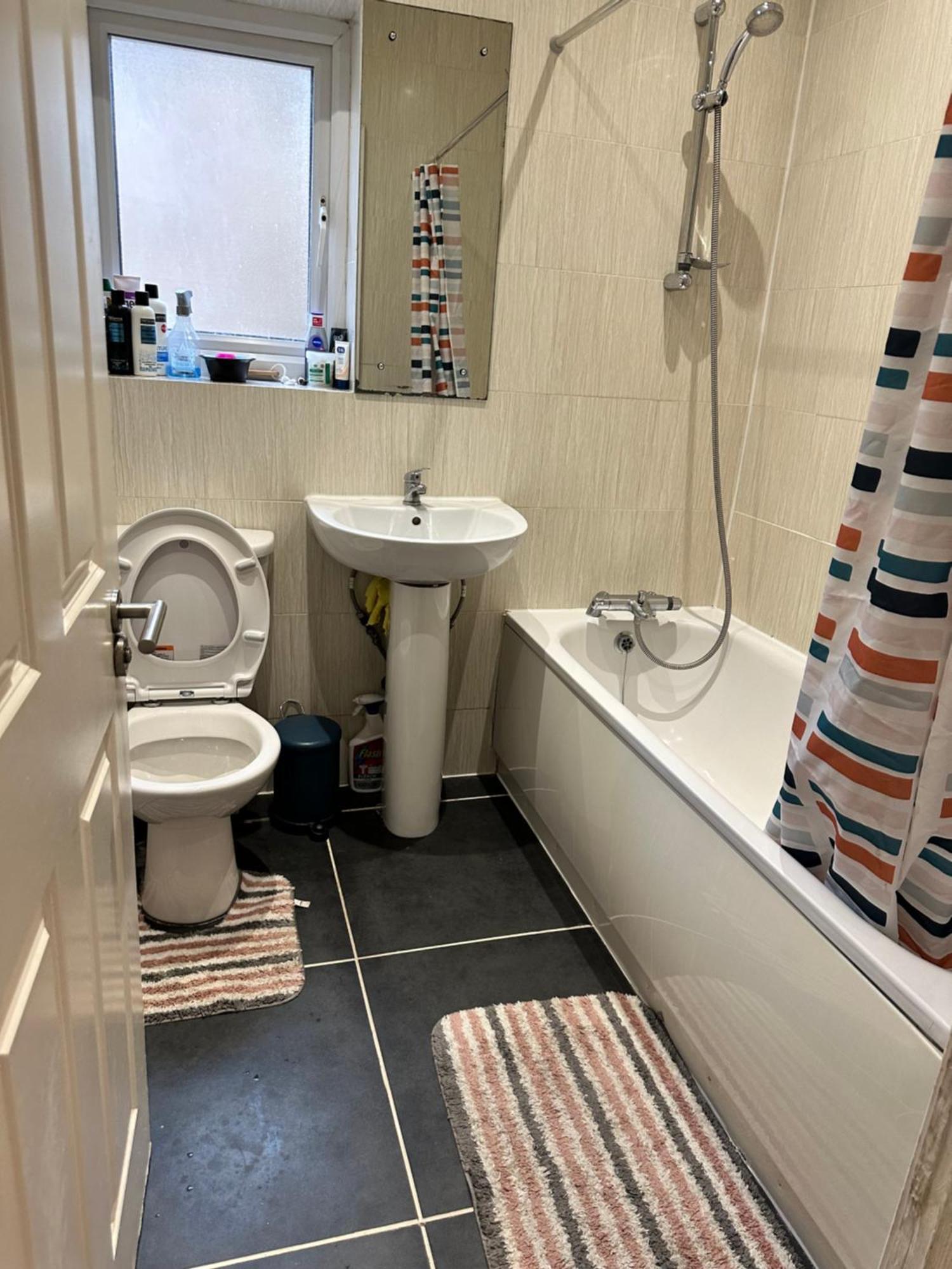 2 Bed Away From Tooting * London
