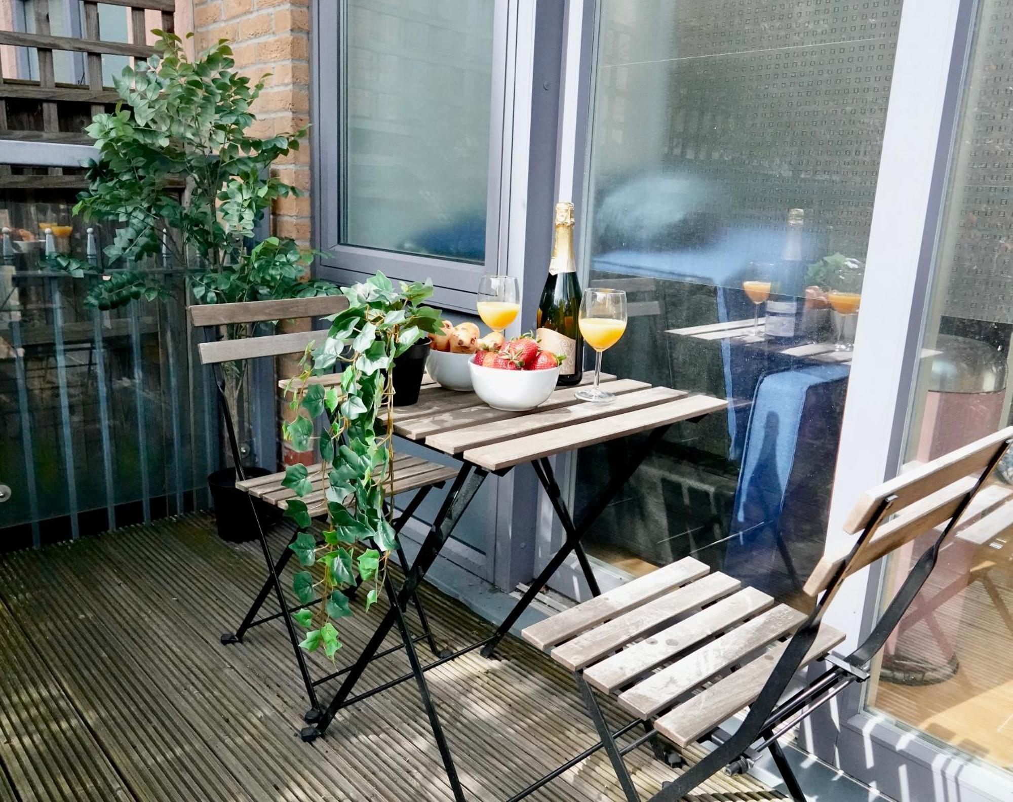 Luxury, Spacious 2 Bed Flat In Lejlighed London