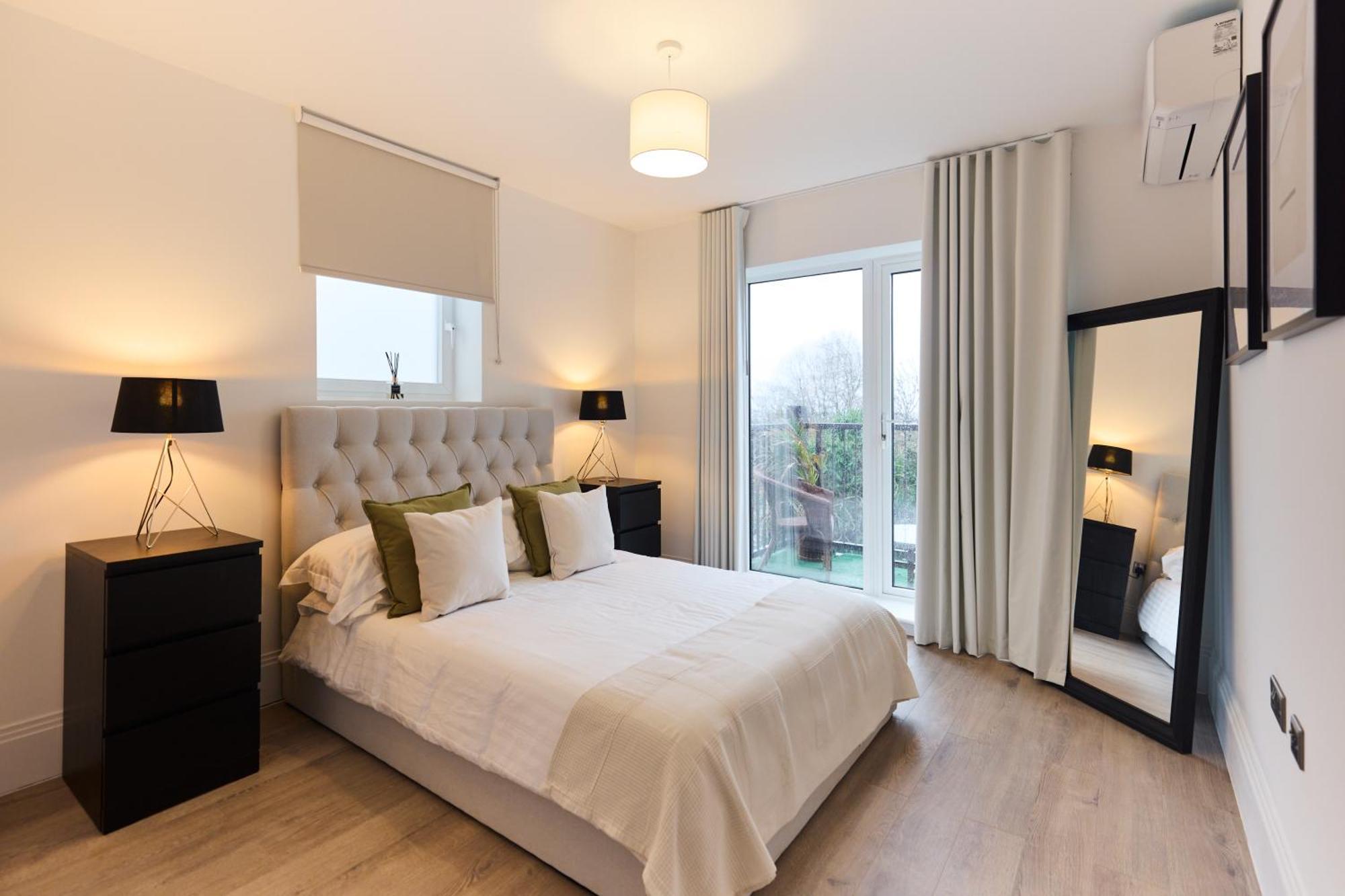 The Wembley Park Arms - Modern 2bdr Flat With Parking + Balcony Appartement *