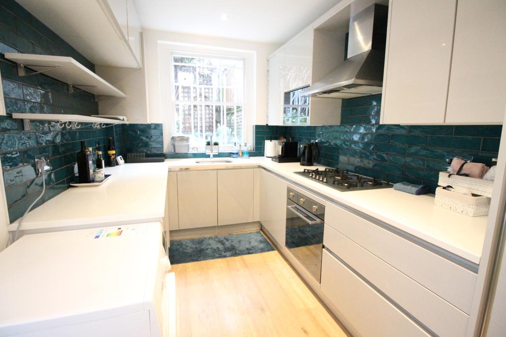 Trendy 2bedroom And 2 Bathroom Flat, Quiet Nottinghill Street Appartement *