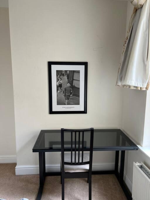 Luxury 3 Bedroom, 3 Bath By Oxford St & Soho Apartment