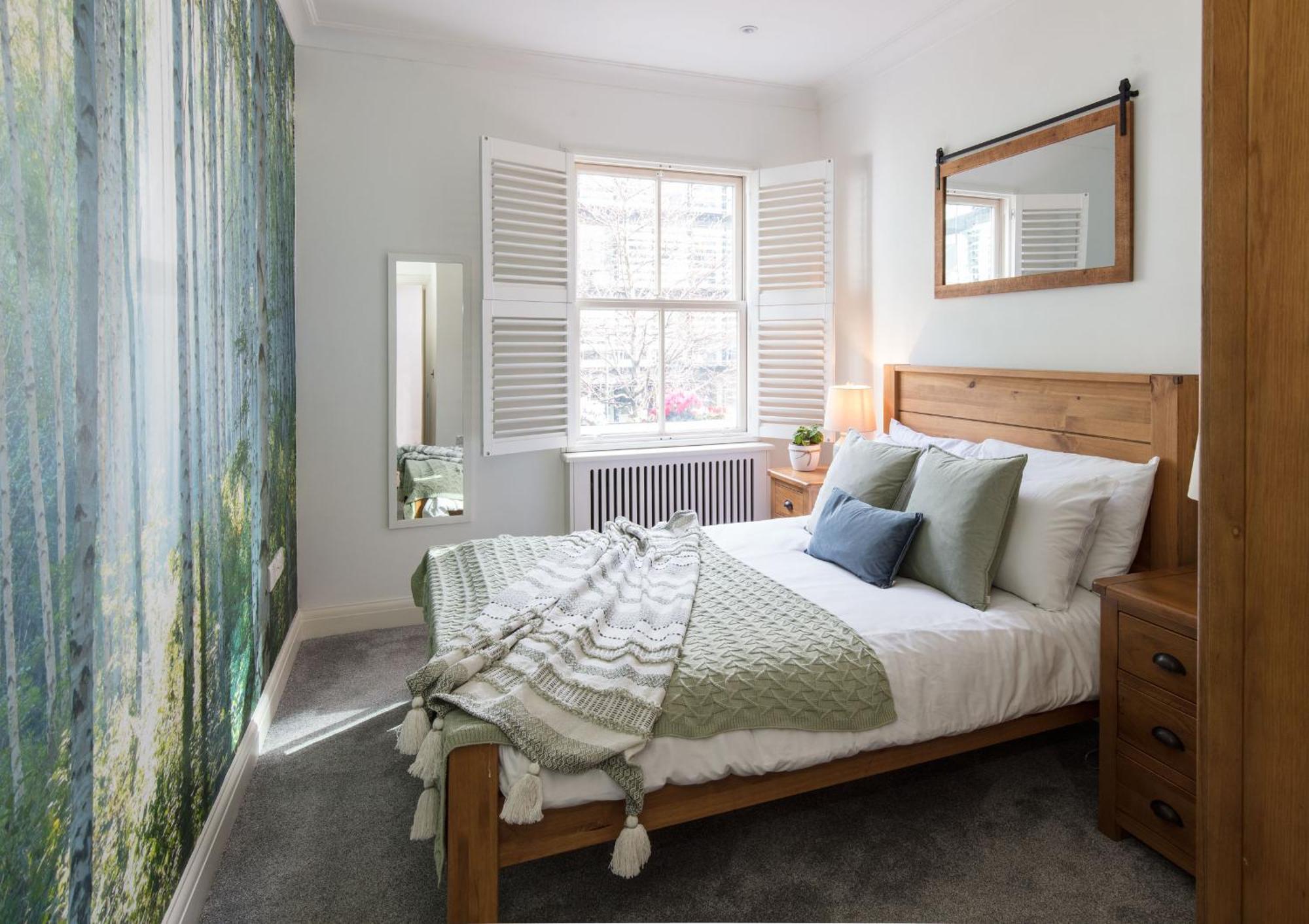 Vakantiehuis Spacious Quiet 4bedrooms 6beds House With Private Garage 5min Walk To Paddington Station Londen