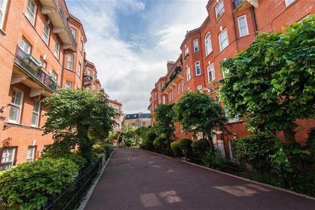 Spacious Flat In West Kensington Appartamento *