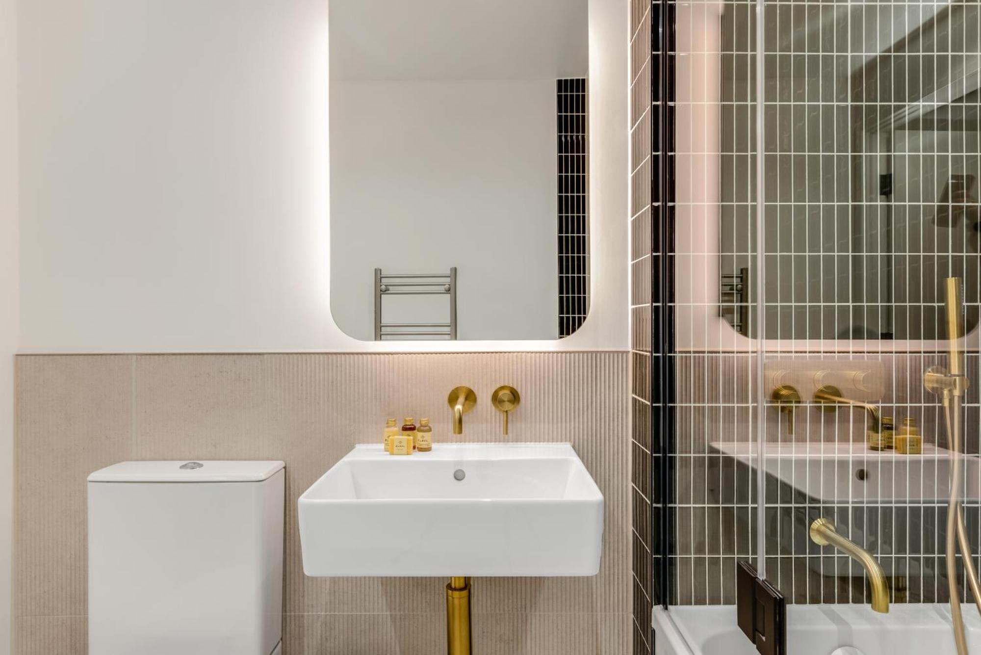 Khayat Homes - Odogwu - Luxury 1 Bed Apartment *
