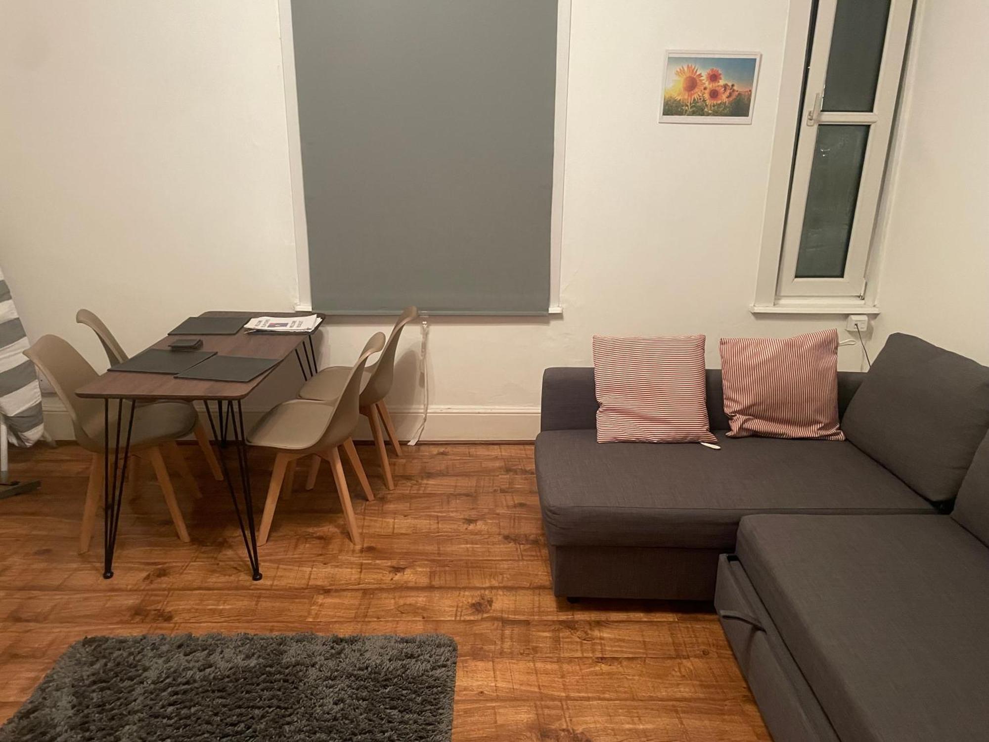 Luxury 1-bed With Stunning Views Perfect For Short In * London