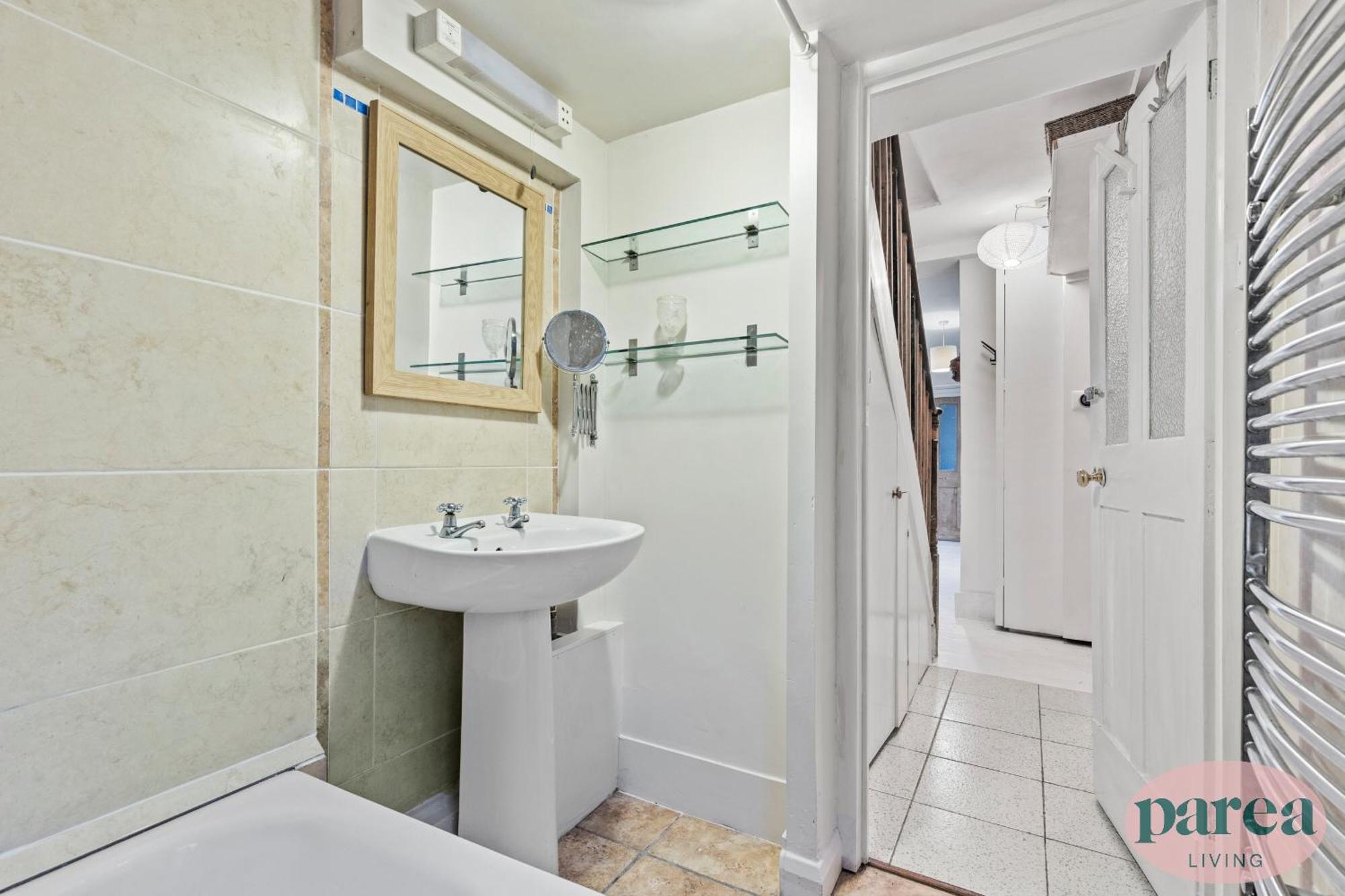 Parea Living - Cosy 1-bed Artistic Flat At Newington * London