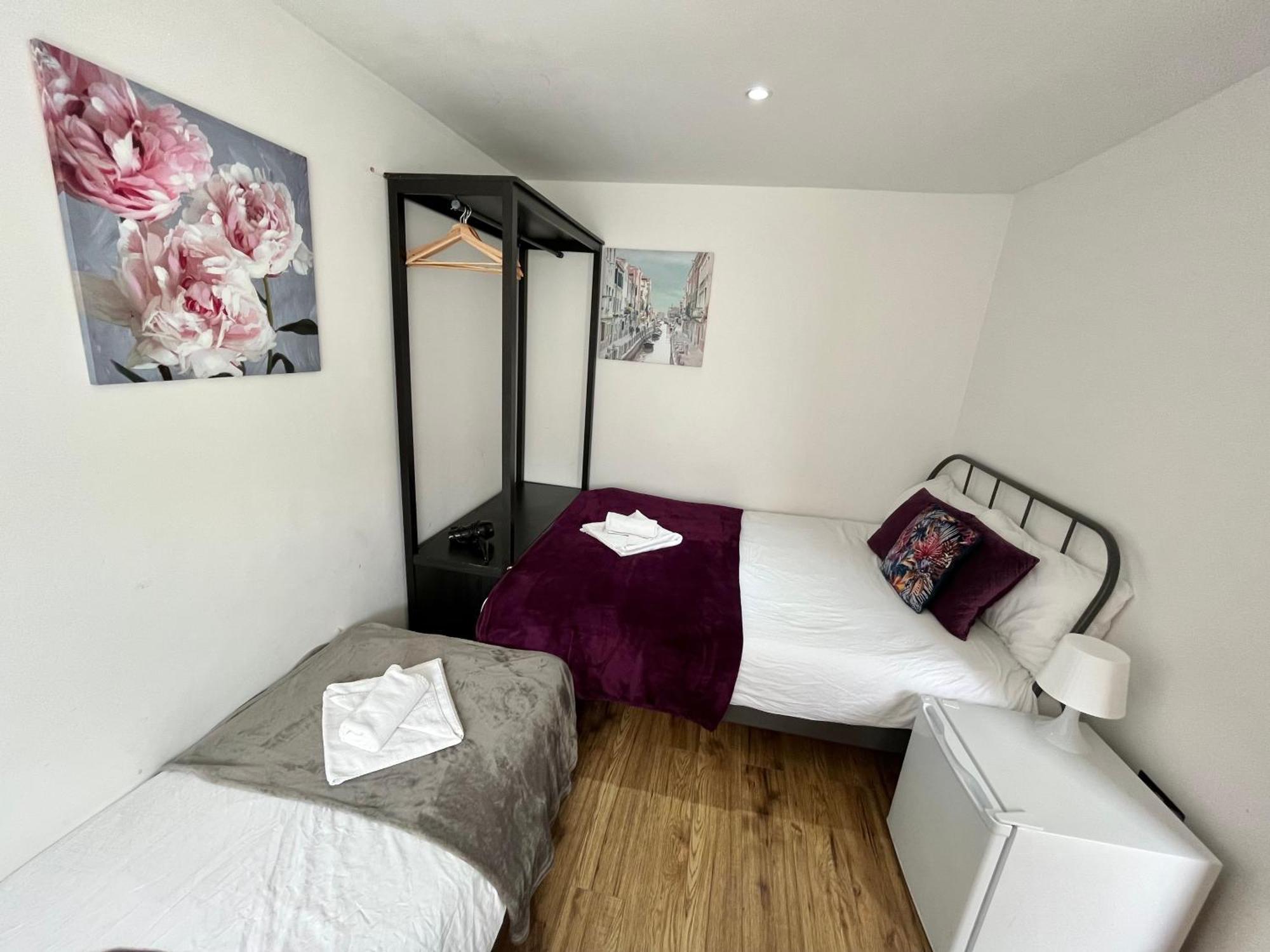 Kamilla's Zone-1 * Londres