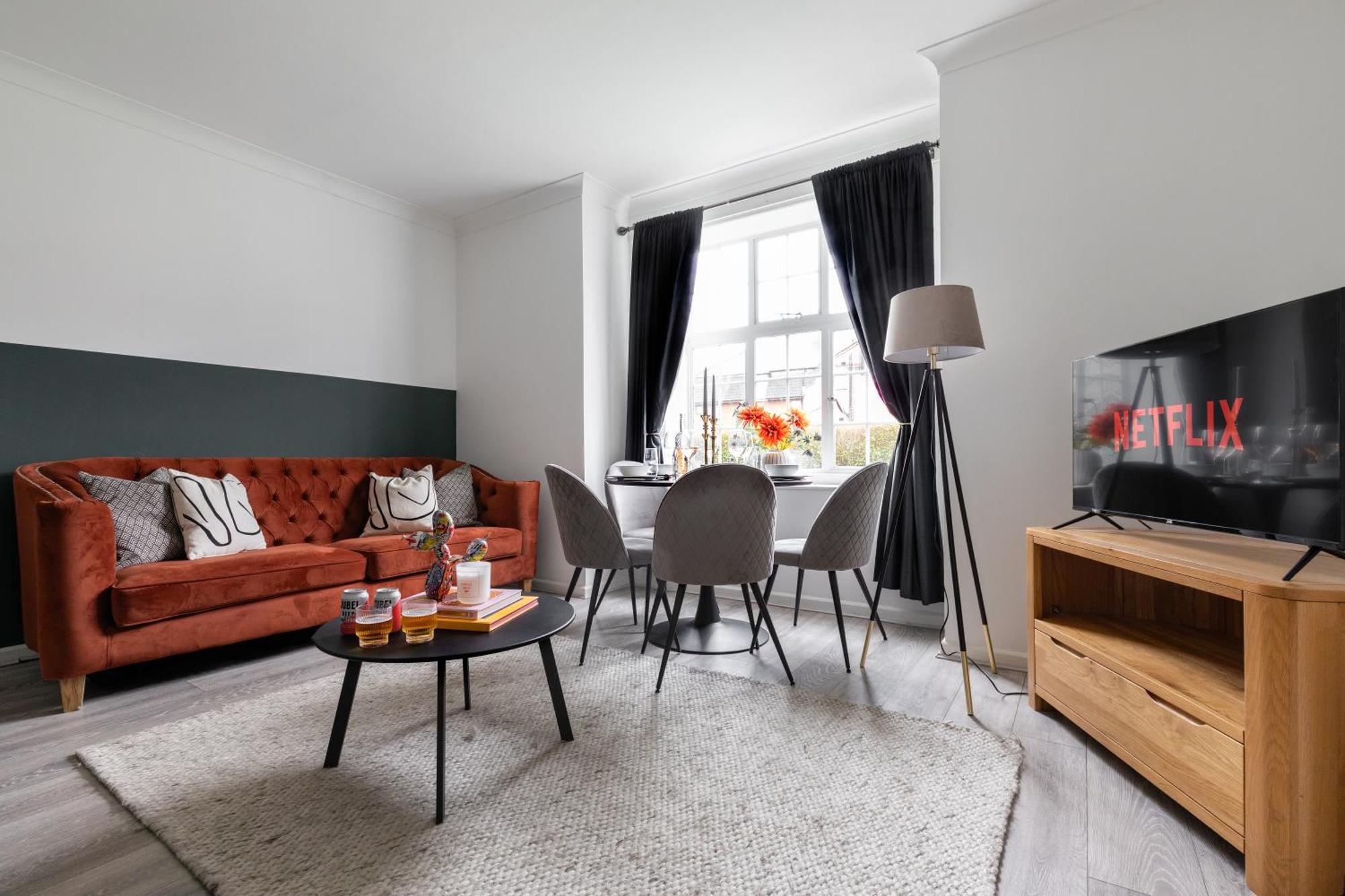 Stylish & Spacious 3bed In Putney * Londen