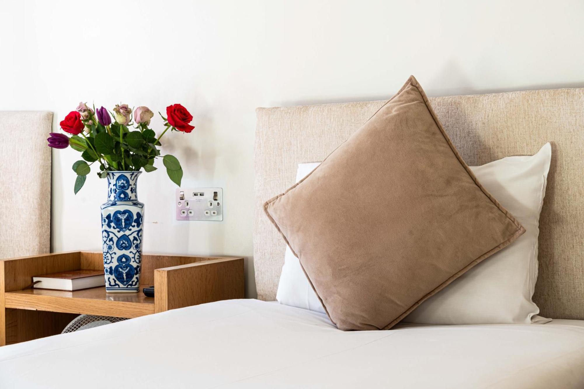 Hotel Lancaster Court London