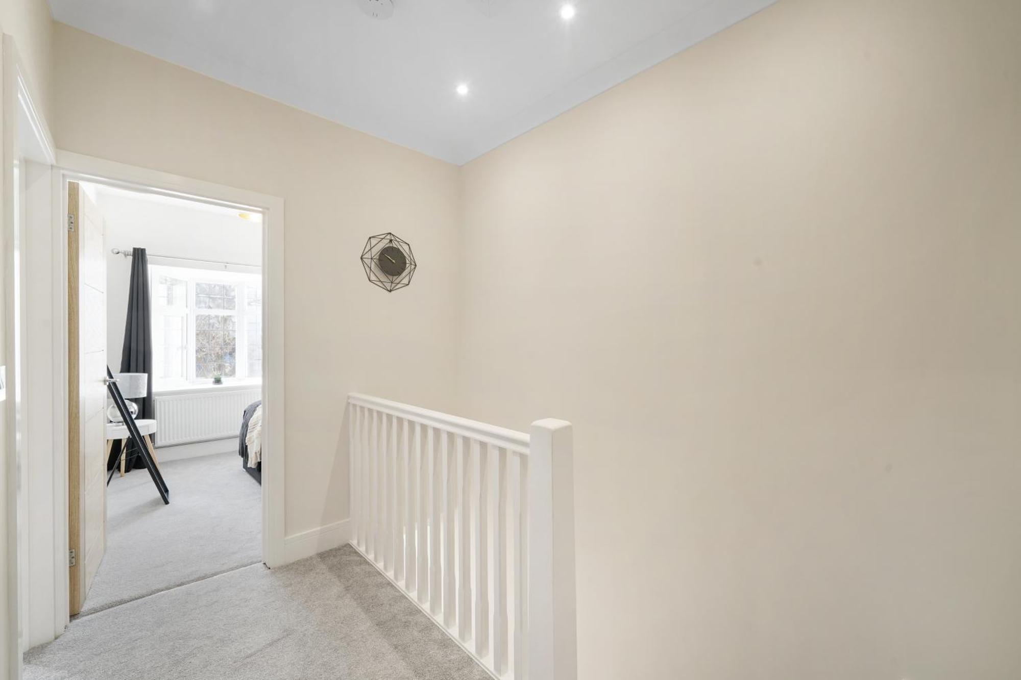 Feriehus Luxurious House In Wembley - Garden *