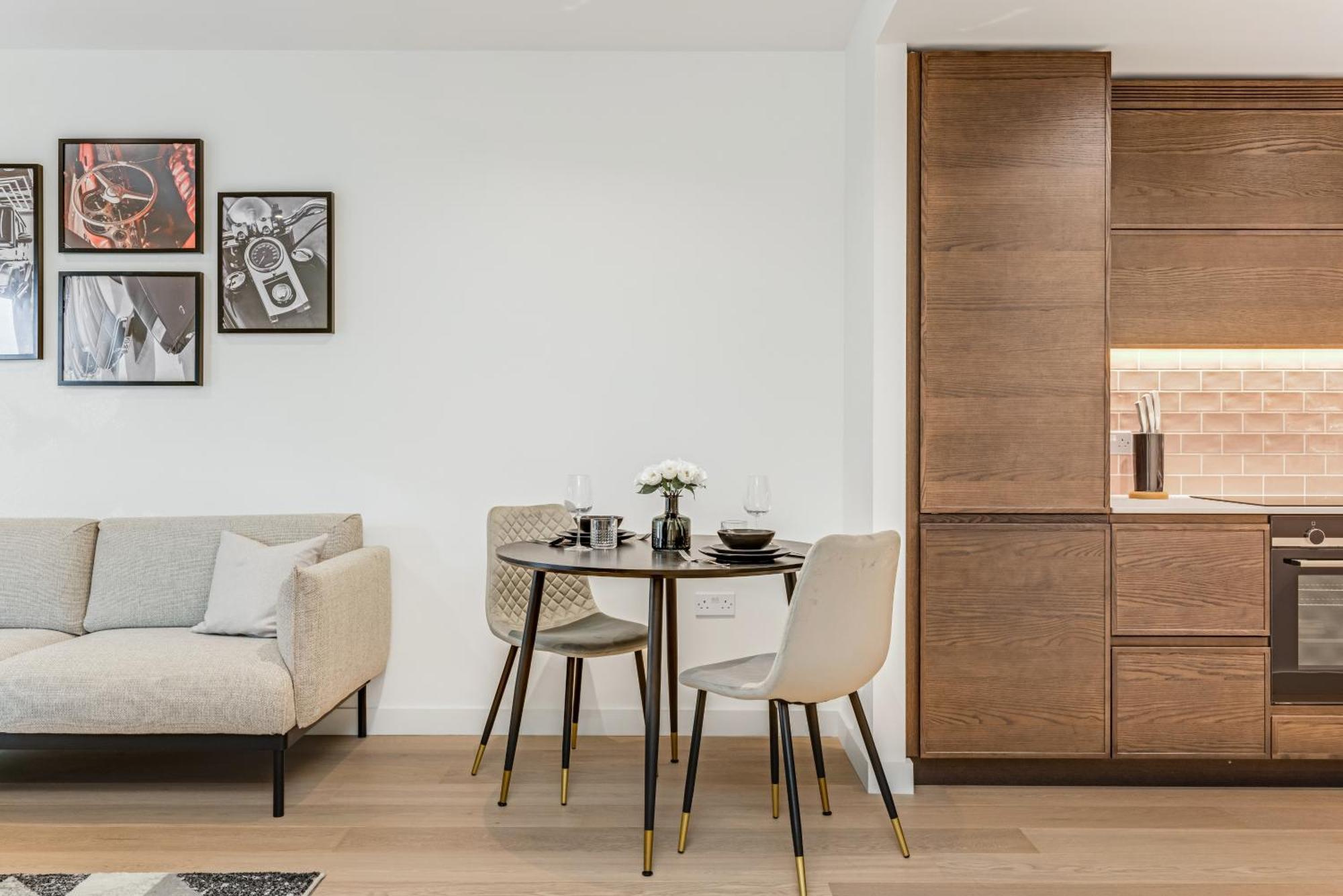 Khayat Homes - Odogwu - Luxury 1 Bed Apartment *