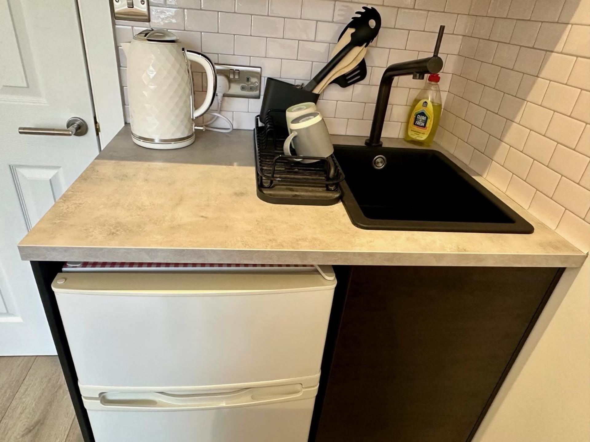 Lejlighed Spacious En-suite Private Bath And Kitchen Studio Flat Canary Wharf No 3 *