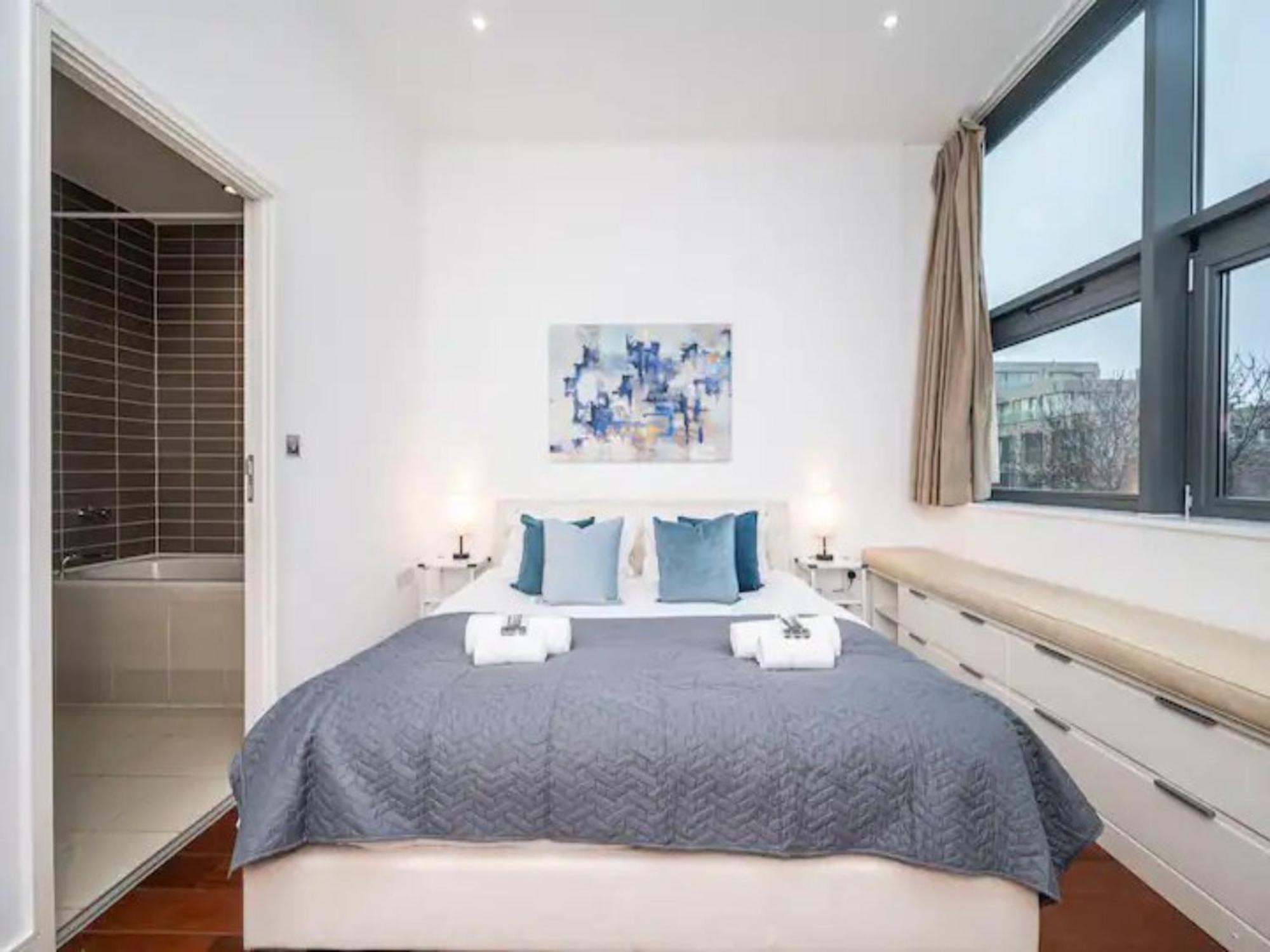 Pass The Keys 2 Bed 2 Bath Pentonville Road Angel * Londen