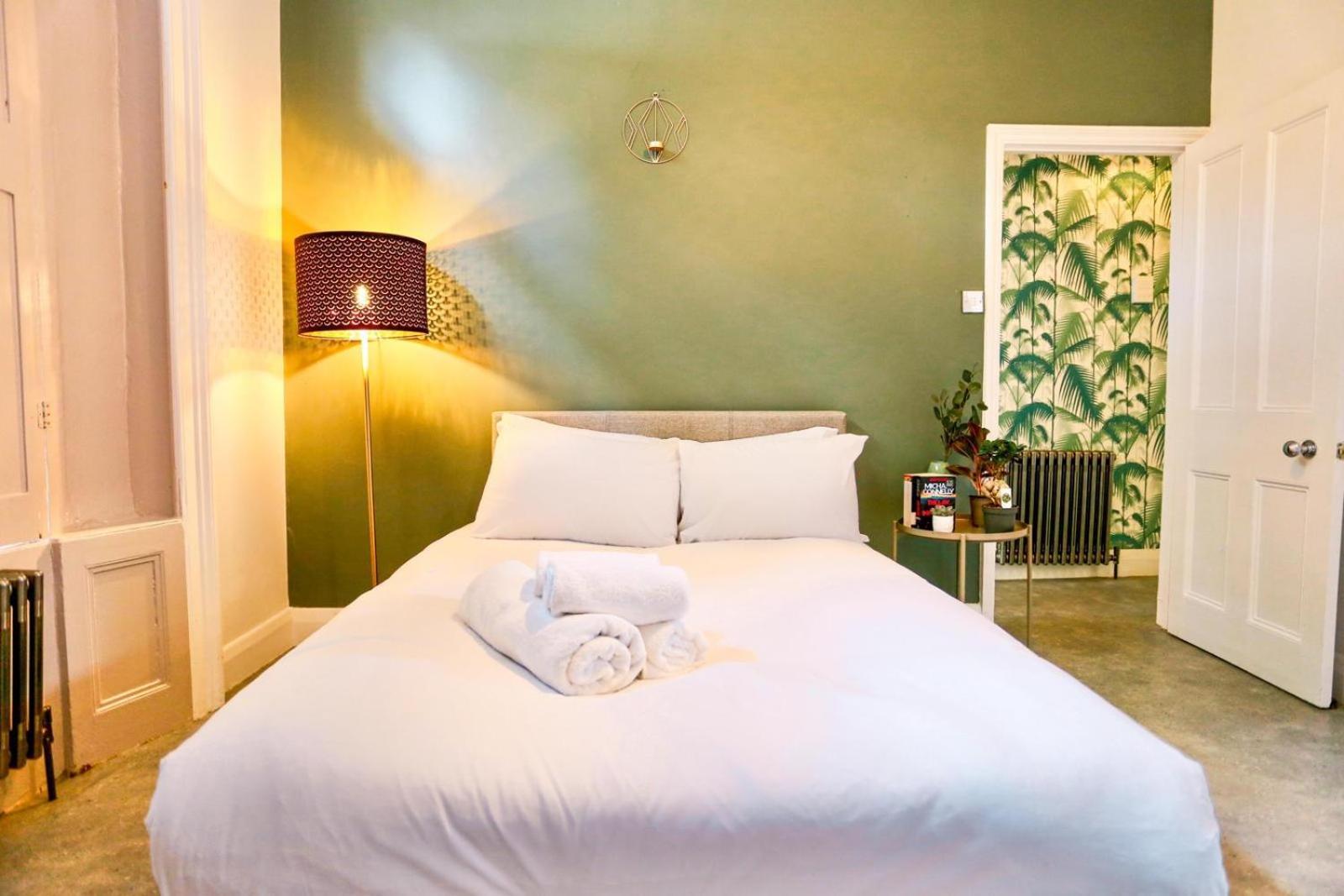 Charming 1 Bed Flat Portobello * London