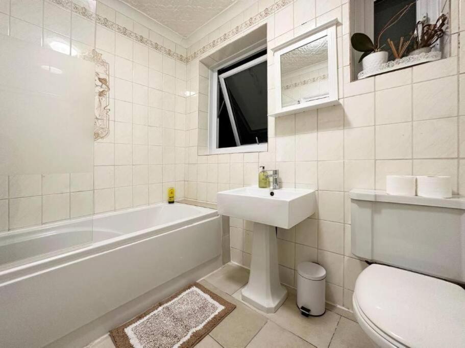 Charming 3-bedroom Family * Londres