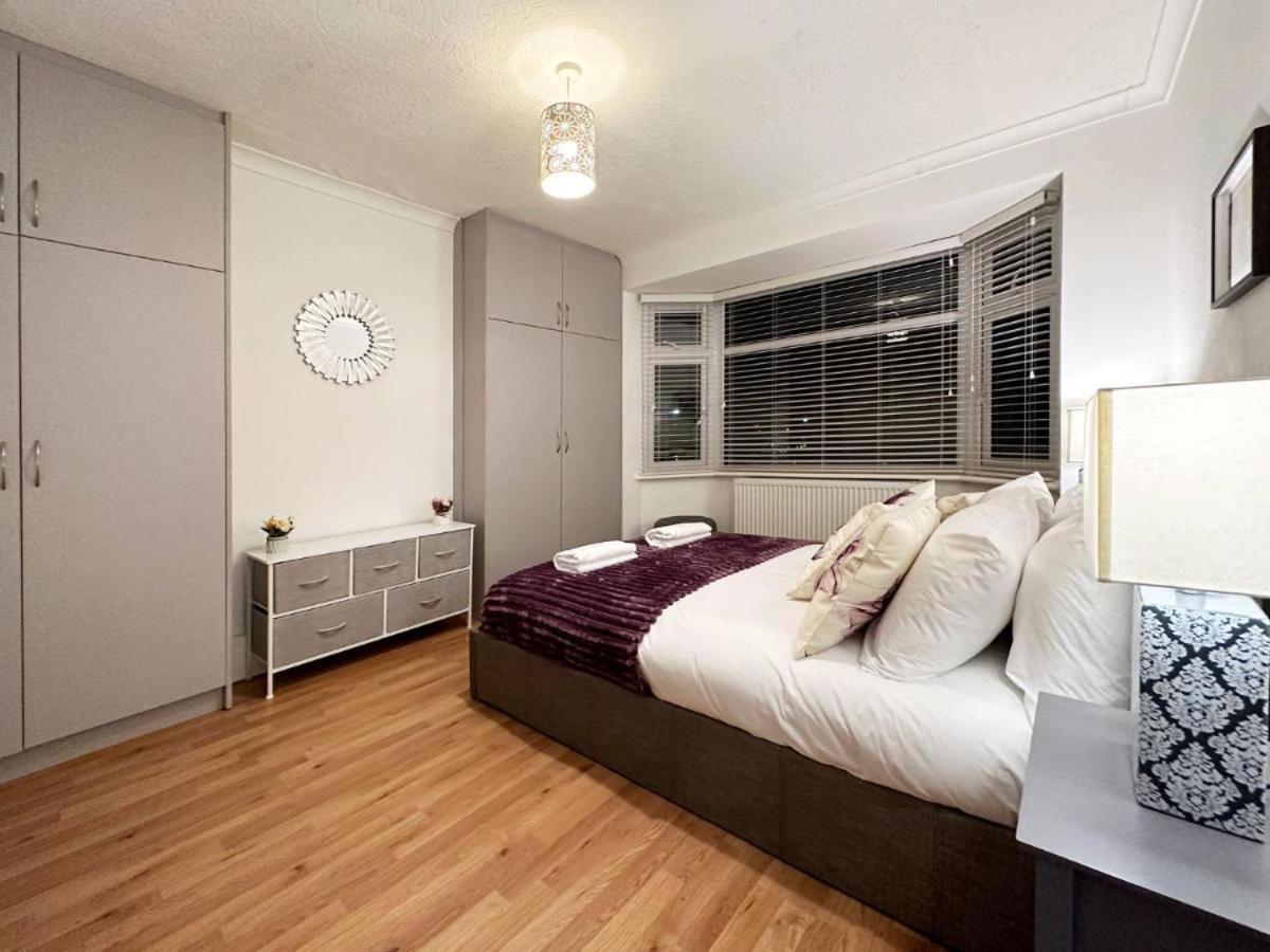 Charming 3-bedroom Family * Londres
