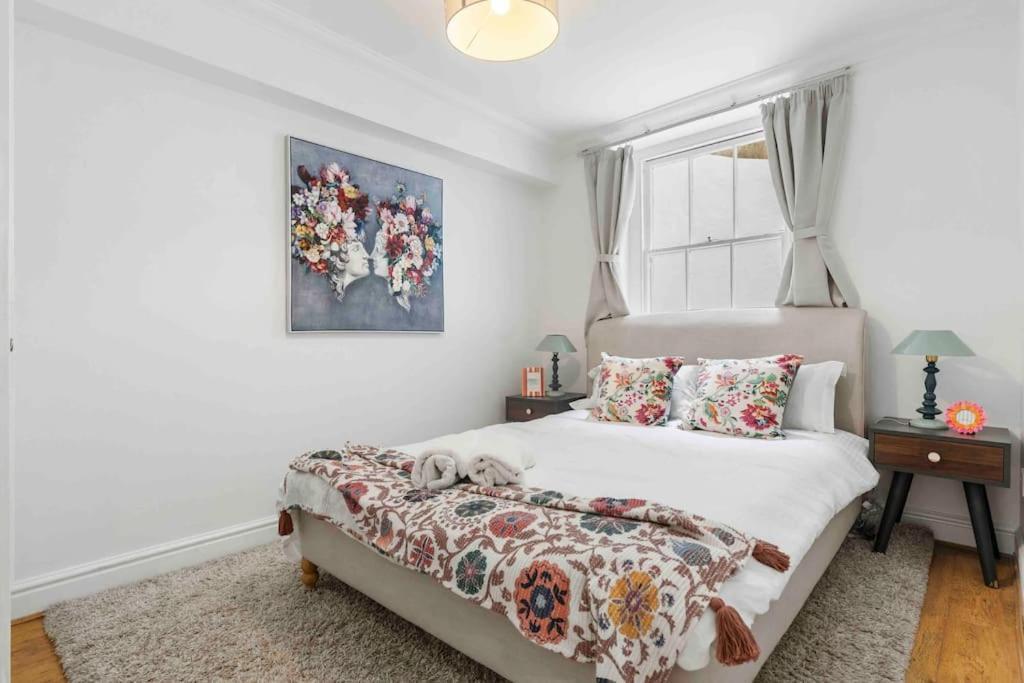 Hyde Park/paddington Flat * London