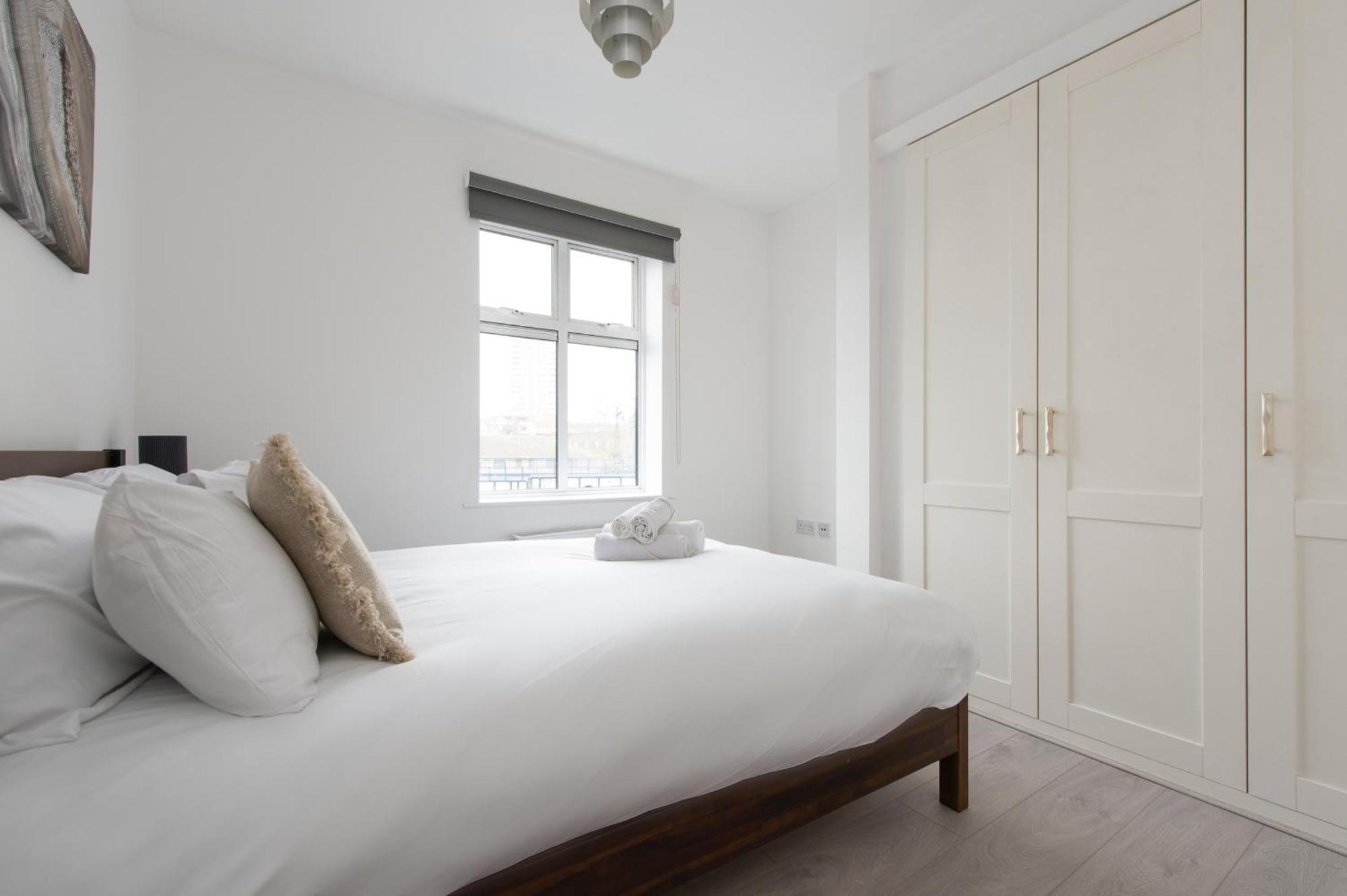Modern Luxury By Bow Road Station Leilighet *