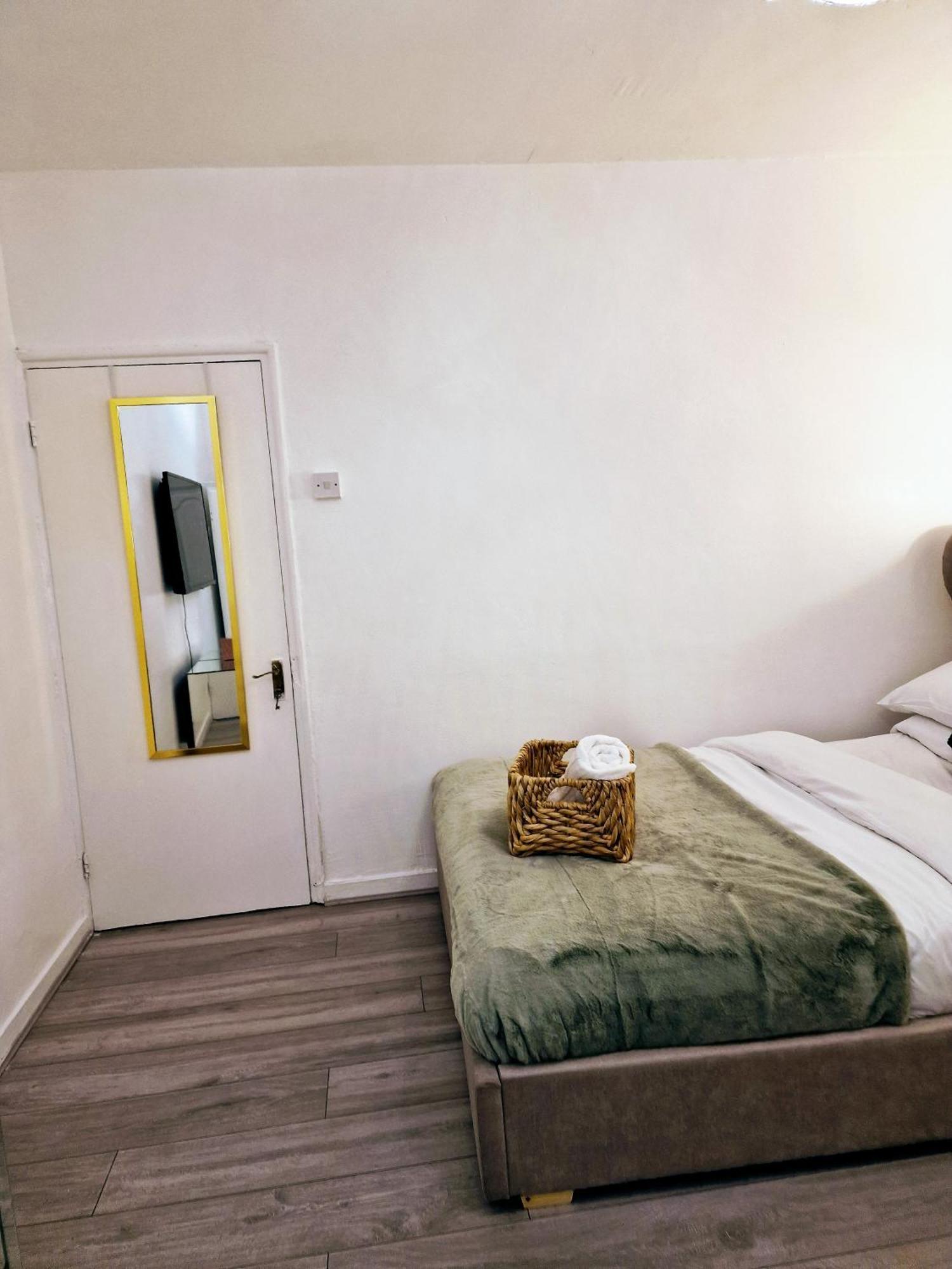 1 Bedroom Flat Lejlighed