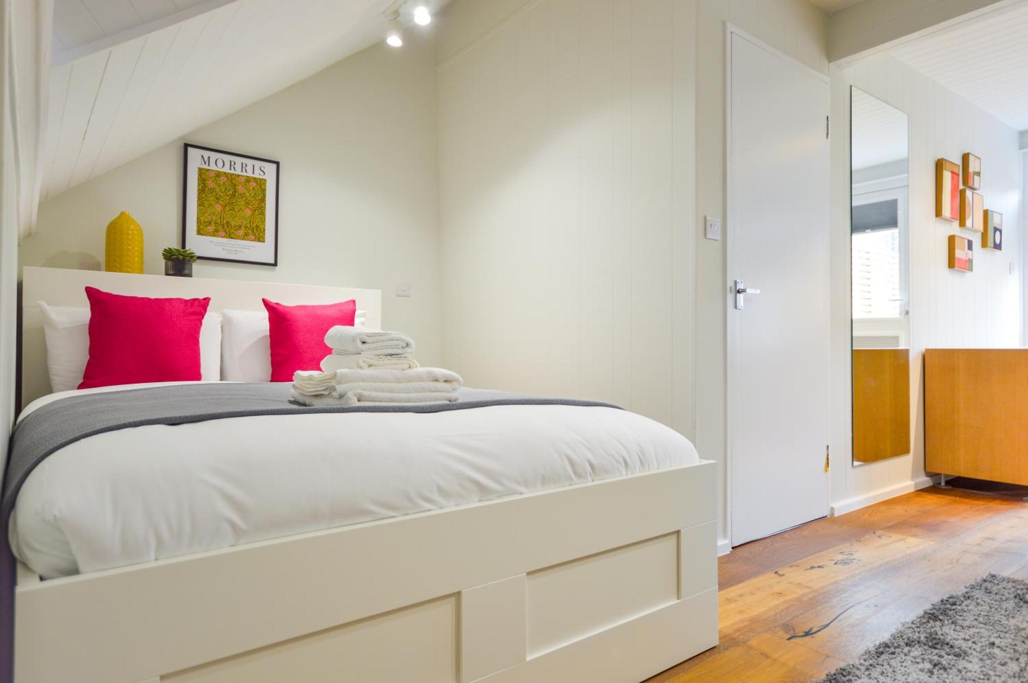 Lägenhet Split Level At West Hampstead By Concept London