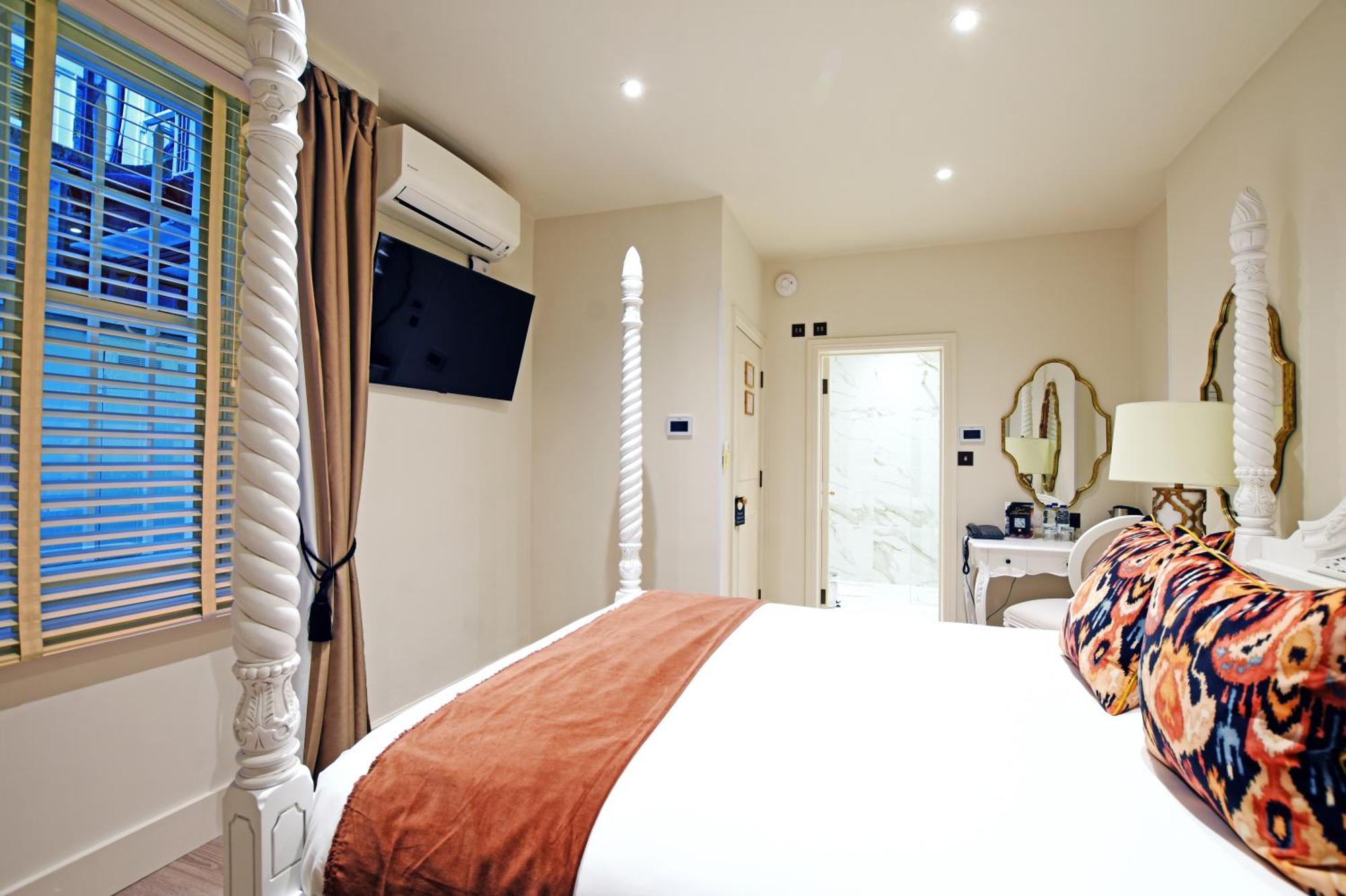 Twenty Nevern Square Londra