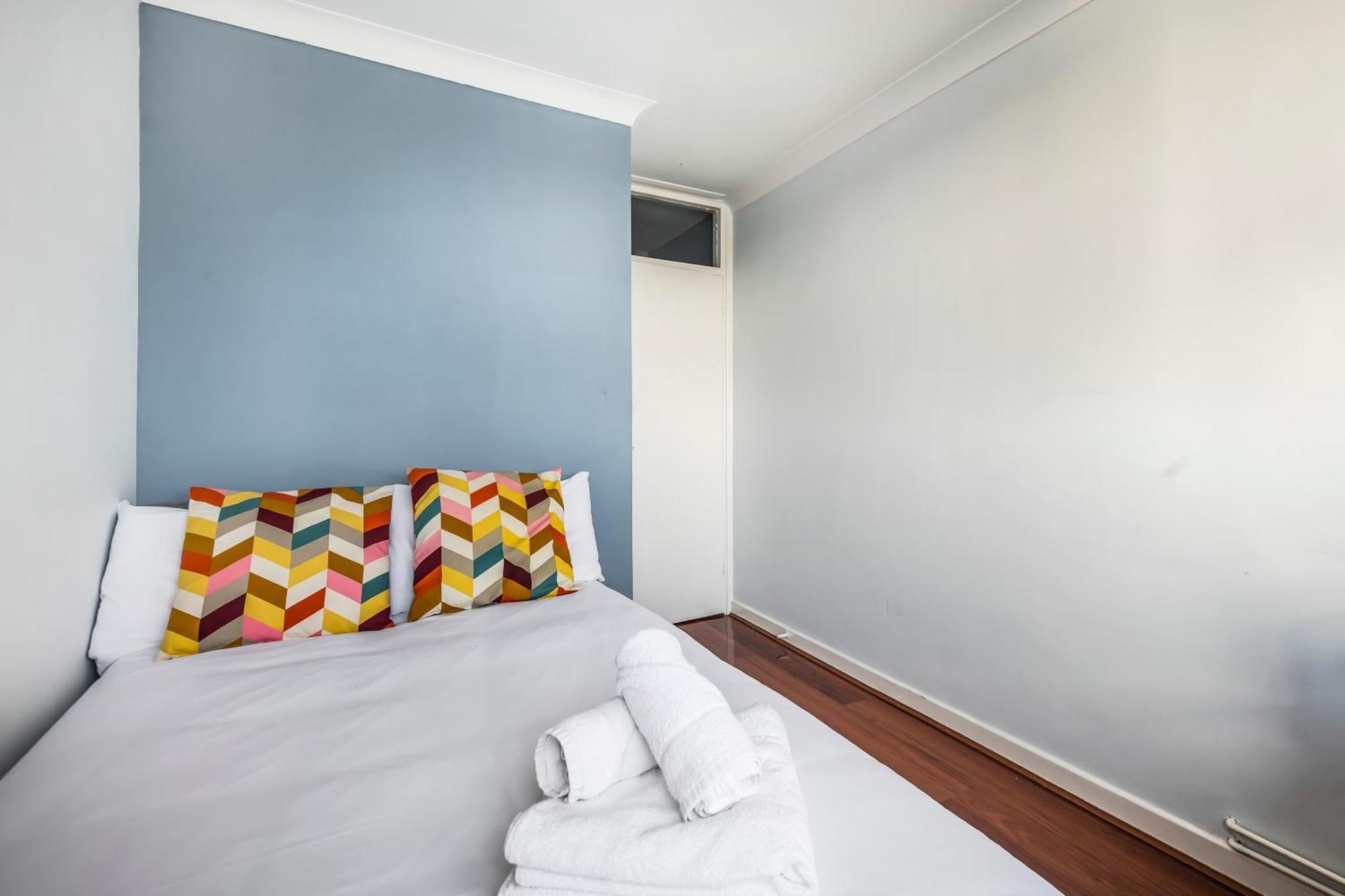 Two Stunning Bedrooms & Private Balcony & River View Accommodatie bij particulieren Londen