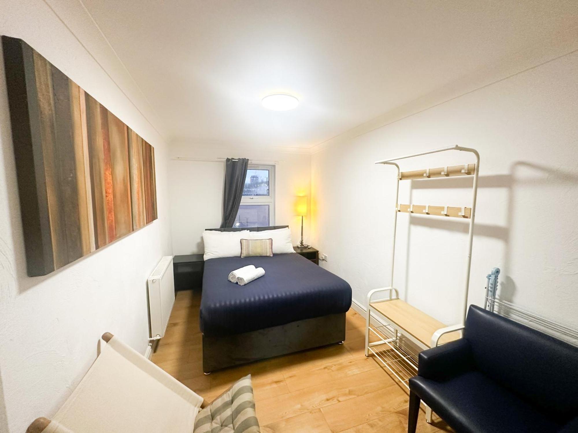 Flat 4, In Aldgate Lejlighed *