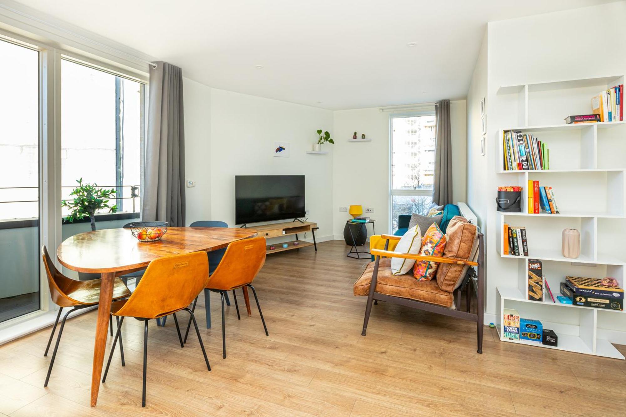 Modern New 2br Flat Wbalcony In Peaceful Brixton Appartement