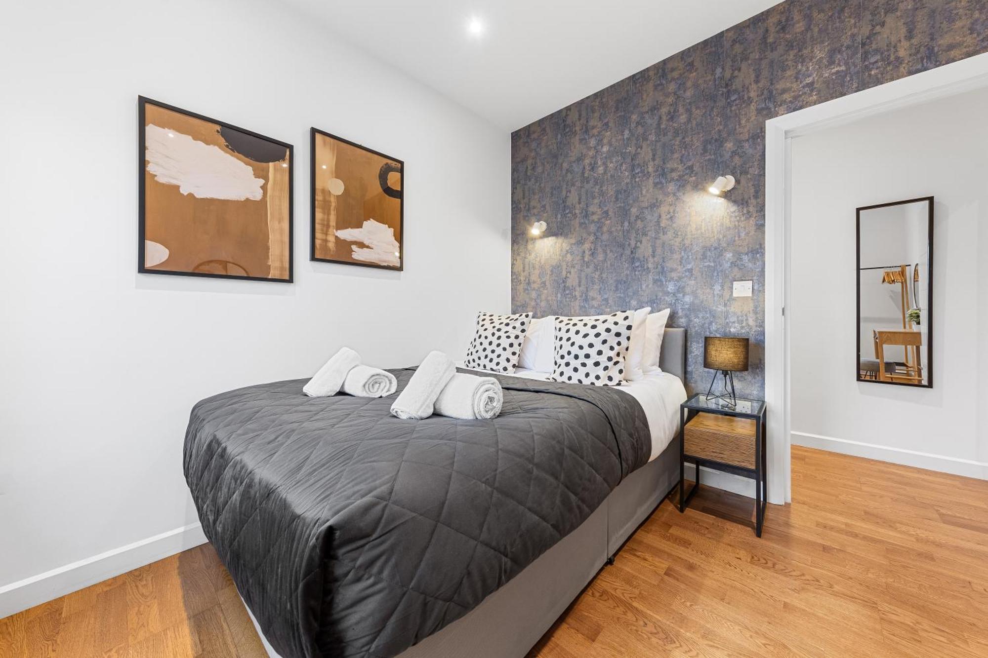 Lägenhet Modern One Bedroom Flat - Near Heathrow, Windsor Castle, Thorpe Park - Staines Tw18