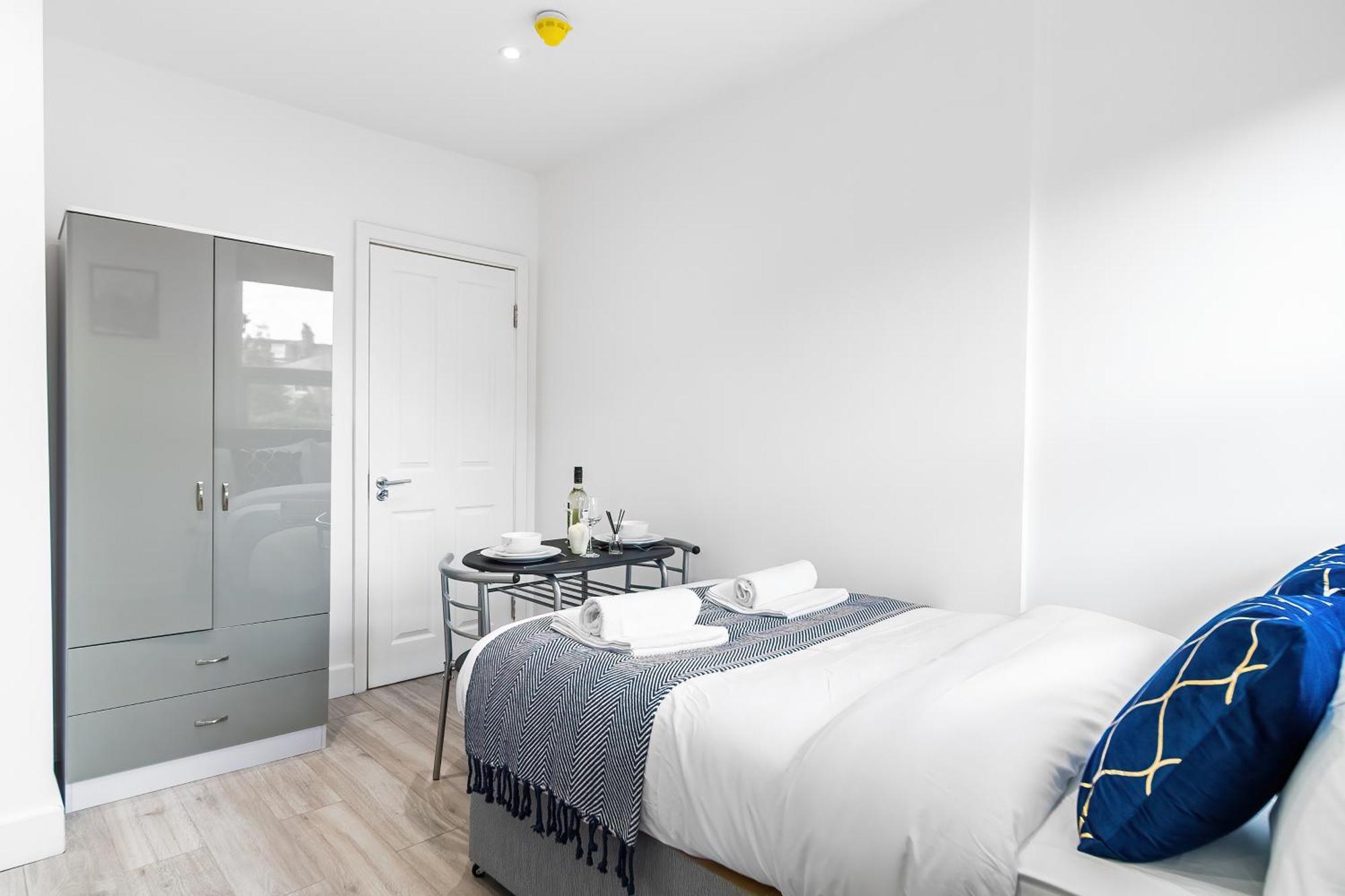 Modern Studio By Livestay Short Lets & Serviced Pensionat